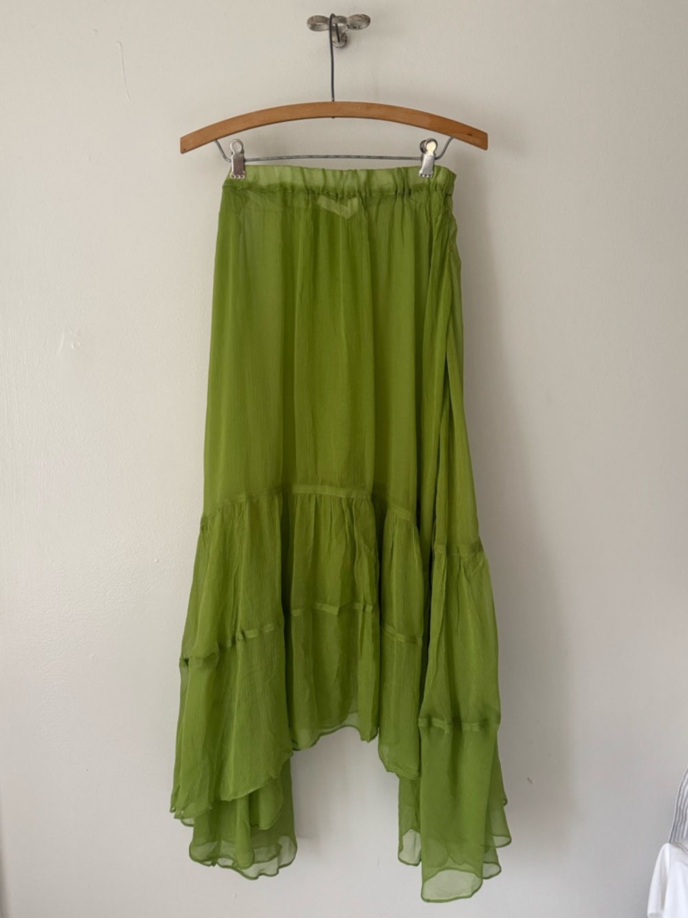 Creatures of Comfort Spring 2018 Chartreuse Silk Chiffon Skirt. - Picture 2 of 7